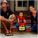 Charisma, son mari Damian et son fils Donovan.