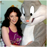 Michelle et Buggs Bunny.